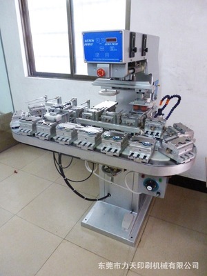 印籌碼雙色16位格帶油杯 力天機(jī)械的專業(yè)制造與市場價(jià)值